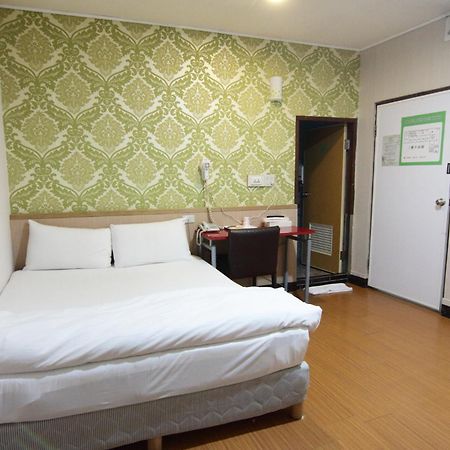 Baoshan Hotel Zhongli Bagian luar foto